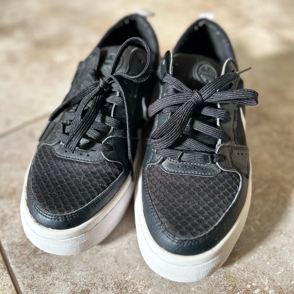 Nike Court Vision Alta - Women’s Size 6 - Picture 7 of 7